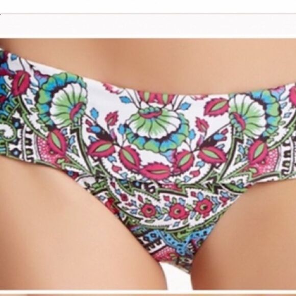 BECCA Eden Drape Hipster Bikini Bottom Sz-Small - Picture 1 of 10